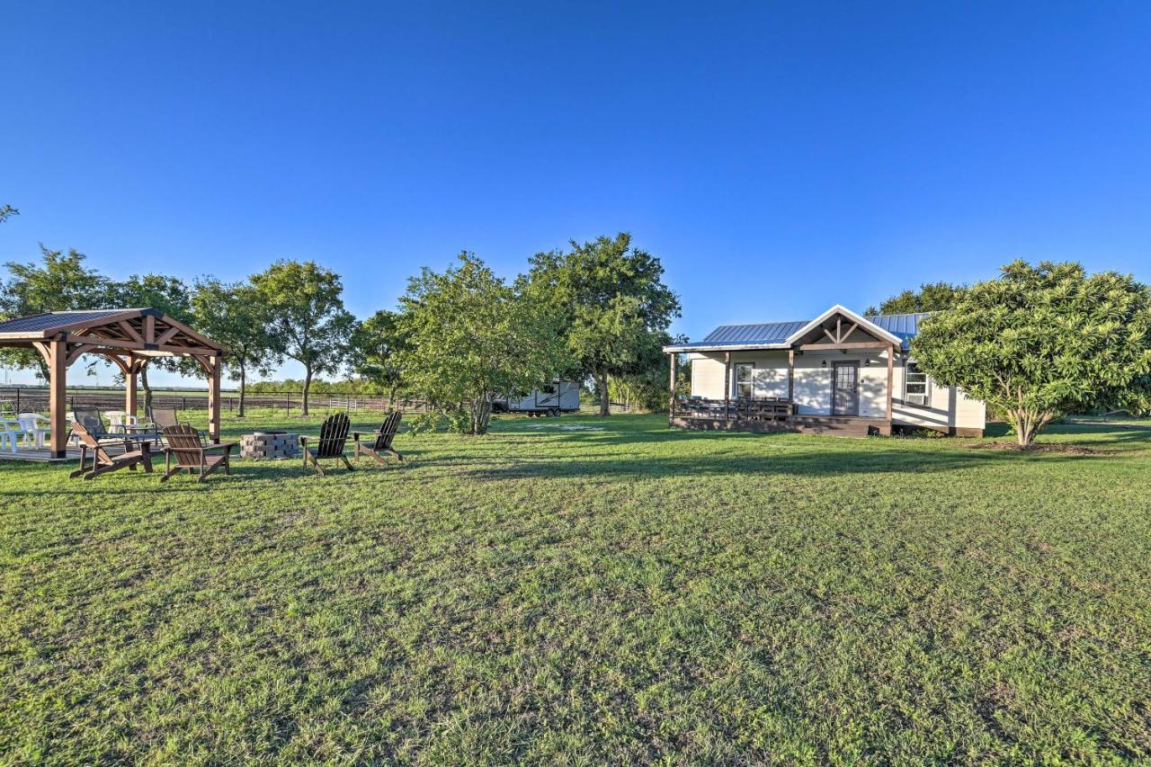 House On Cattle Farm Central To Temple And Waco Lorena Eksteriør billede