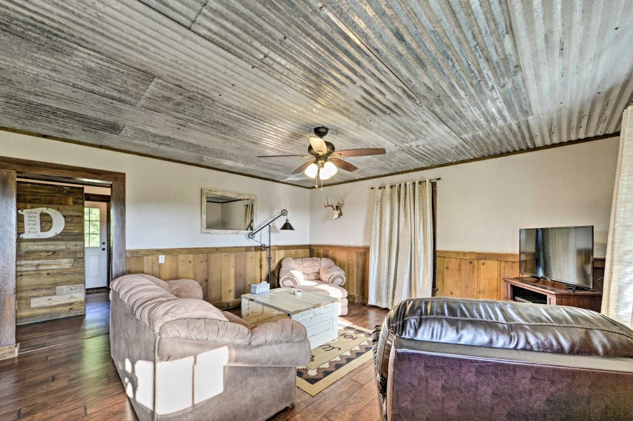 House On Cattle Farm Central To Temple And Waco Lorena Eksteriør billede
