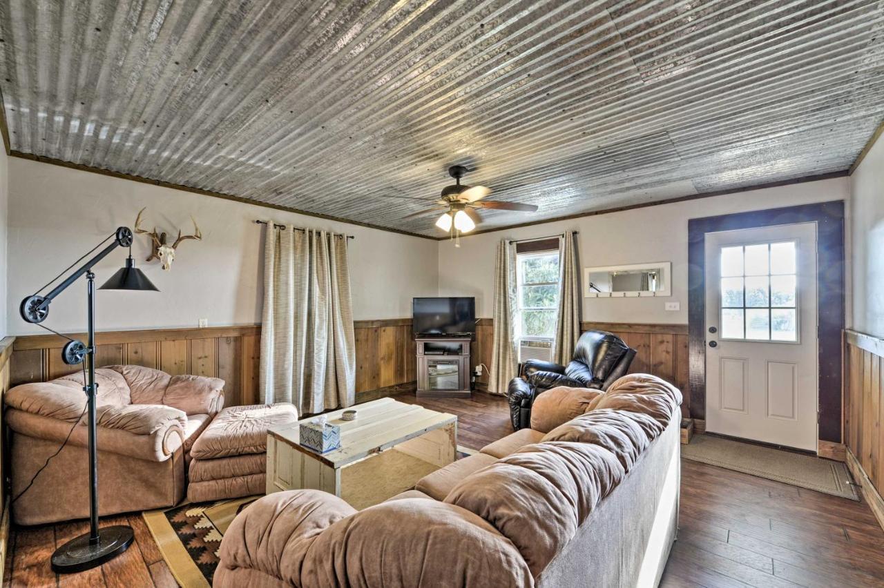 House On Cattle Farm Central To Temple And Waco Lorena Eksteriør billede